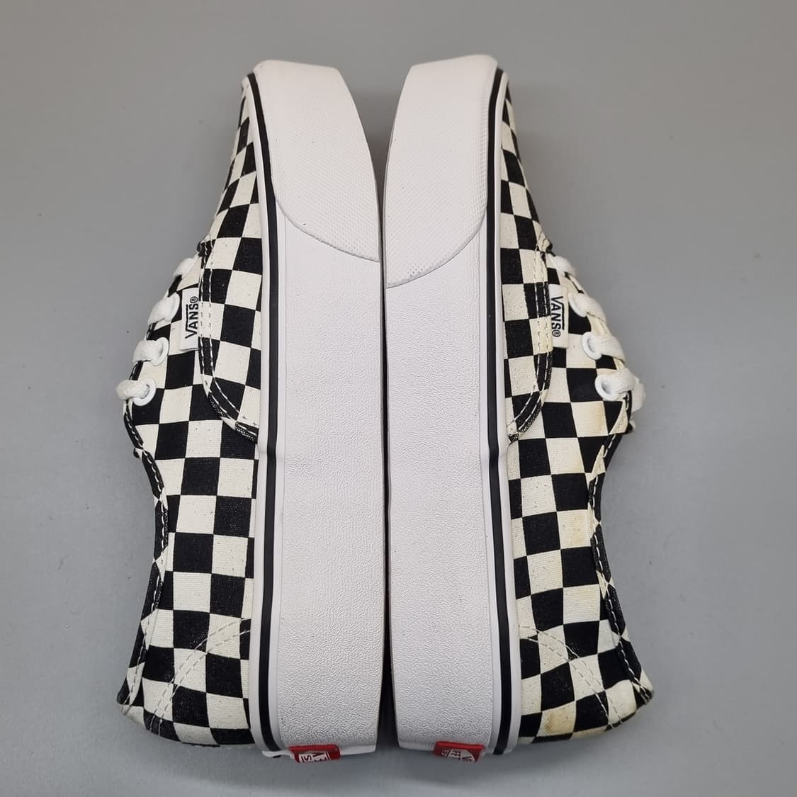 반스 어센틱 체커보드 플렛폼 스니커즈 225 상품이미지5
