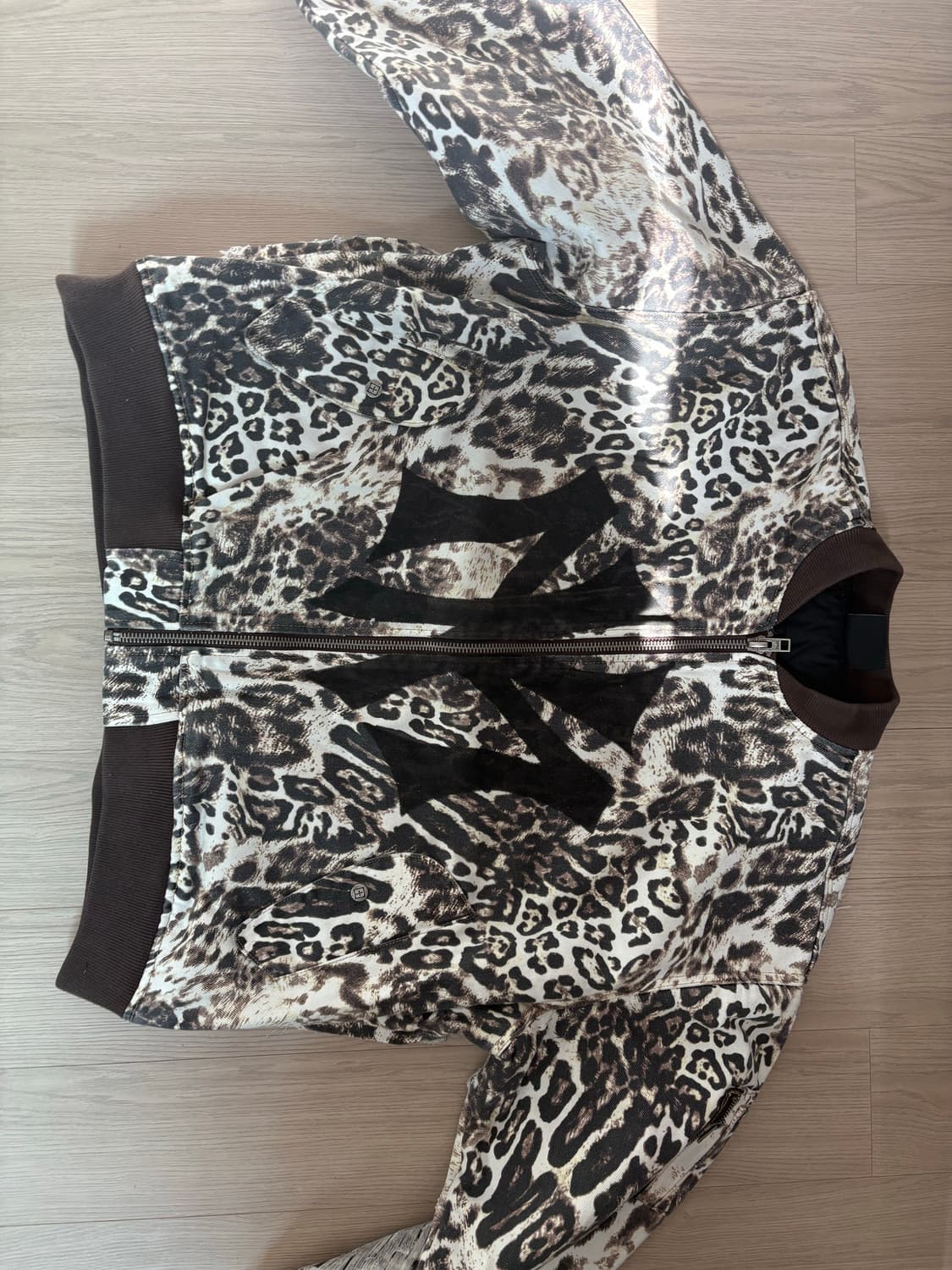 모와로라 x tsubi 치타 봄버 상품이미지3