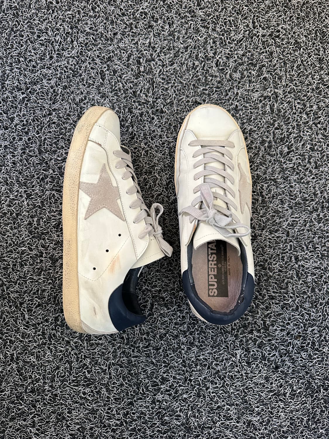 골든구스 슈퍼스타 스니커즈 상품이미지2