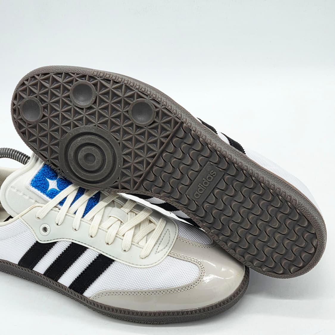 아디다스 x BSTN 삼바 컨소시엄 컵 크리스탈 화이트 검 (285) 상품이미지3