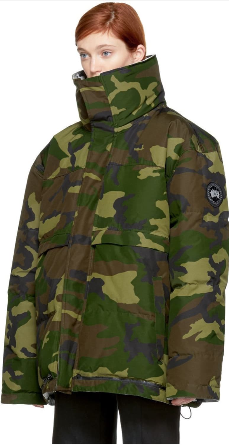 베트멍 x 캐나다구스 신상 카모 맥밀란 리버시블 패딩 여성 S사이즈 상품이미지5