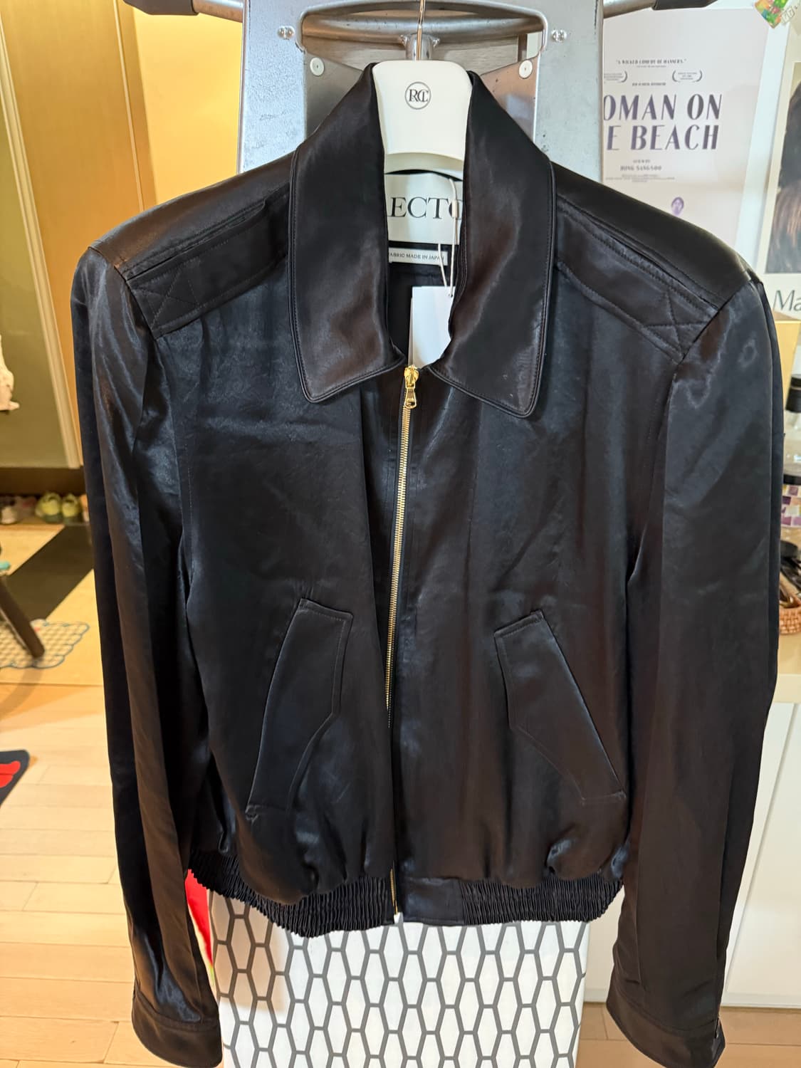 렉토 25ss 플루이드 벤 점퍼 블래 L사이즈 새상품 상품이미지1