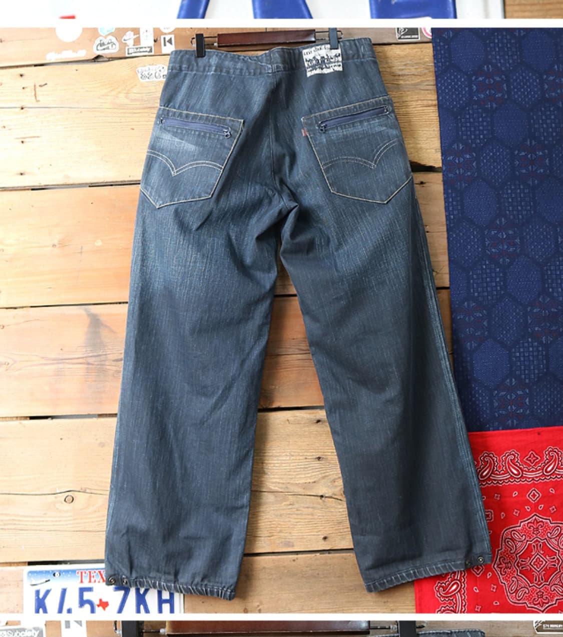 
00S levis n3bp 리바이스 엔쓰리비피 와이드핏 데님  
32 상품이미지1