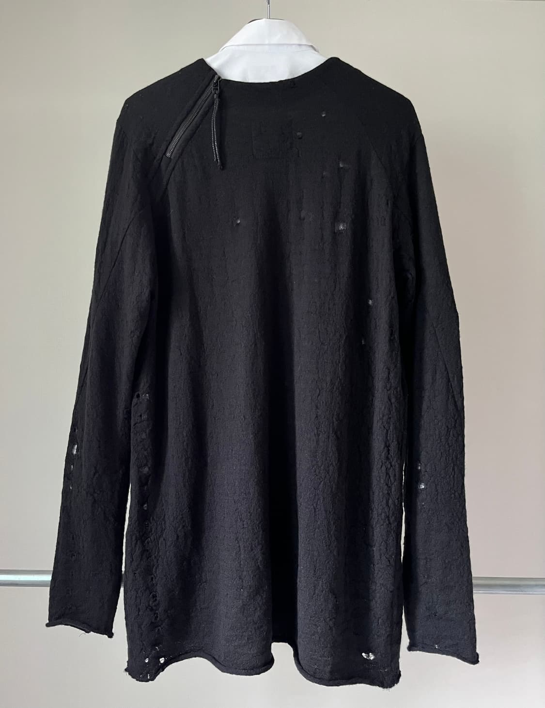LEON LOUIS DAMAGED KNIT 상품이미지3