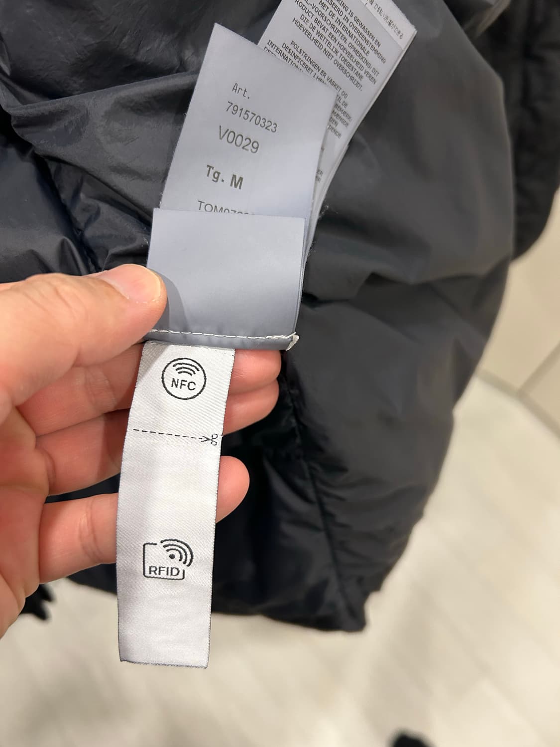 스톤아일랜드 롱패딩 23FW 블랙 M 105 새상품급 상품이미지10