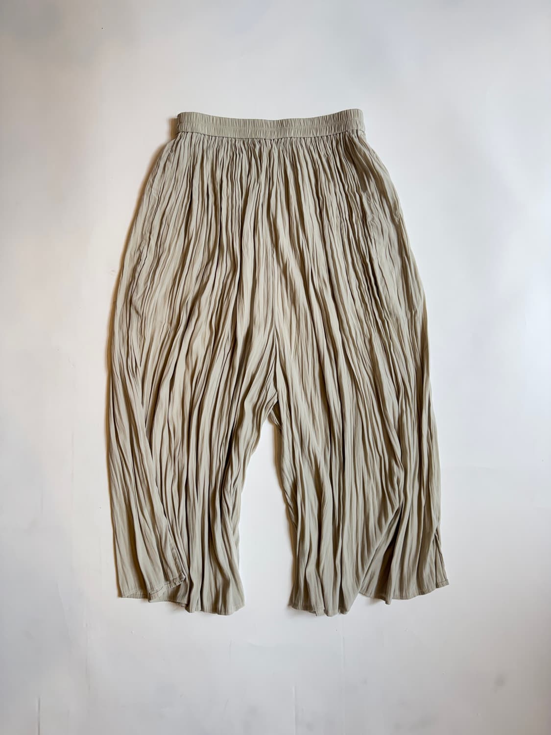 Sage Gray Crinkle Wide-Leg Cropped Pant 상품이미지1
