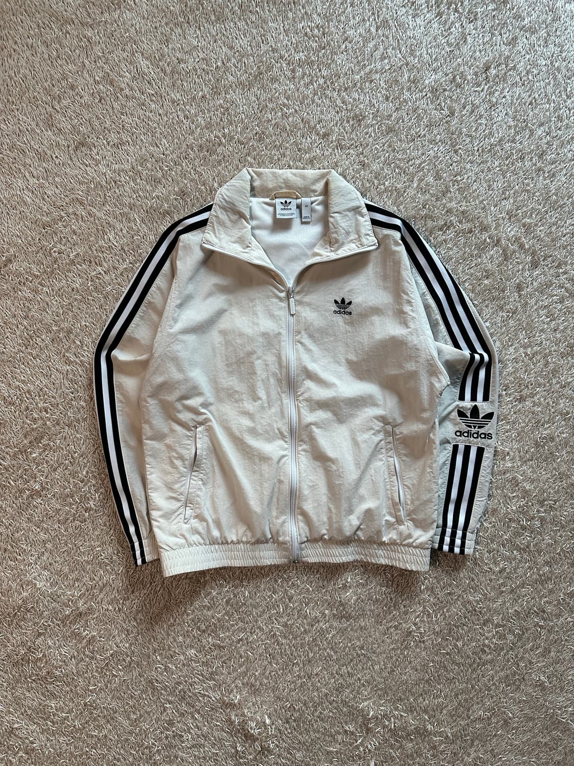 아디다스 ADIDAS 사이드라인 락업 트랙탑 바람막이  상품이미지1