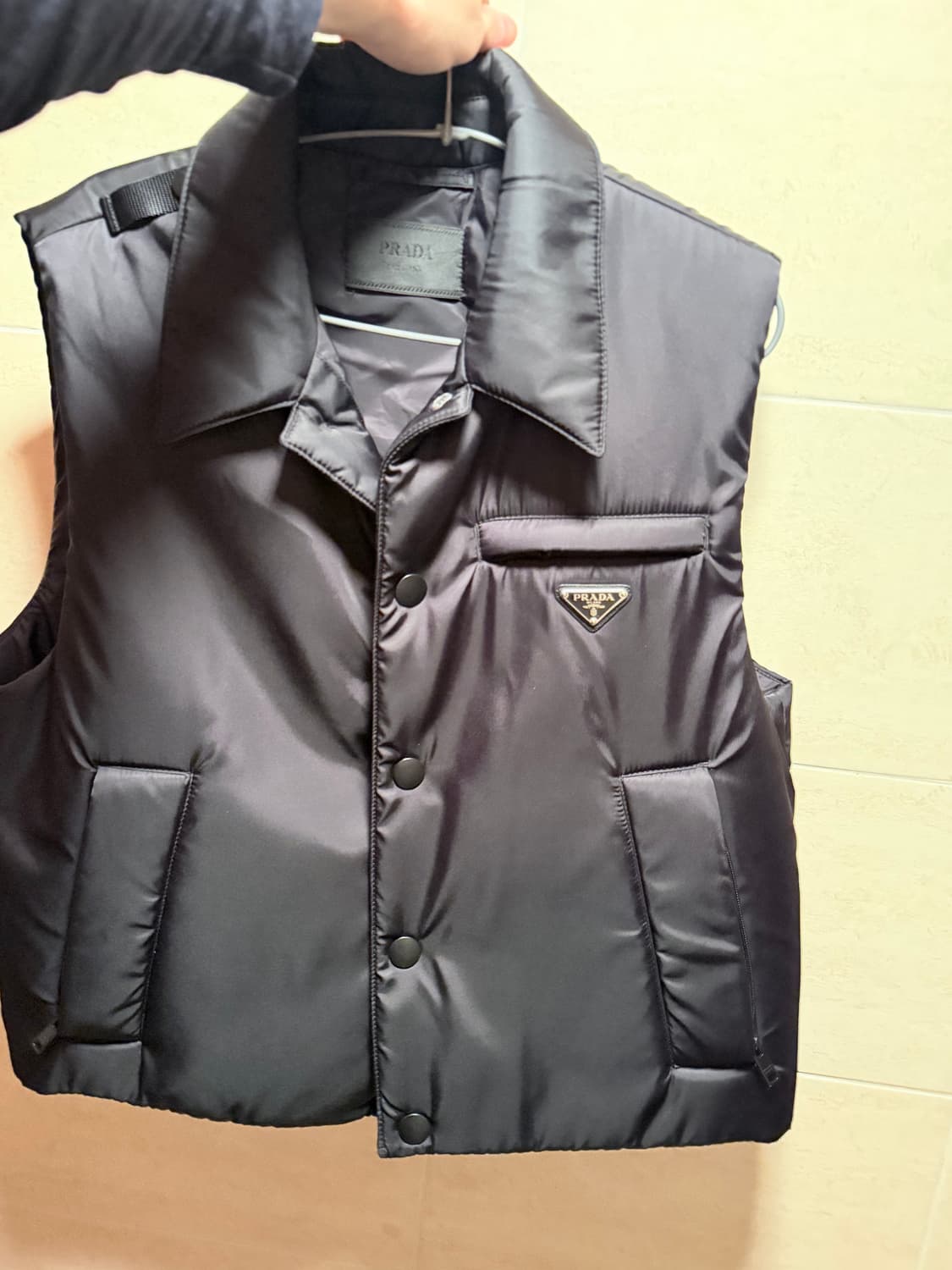 프라다 리나일론 패딩베스트 상품이미지2