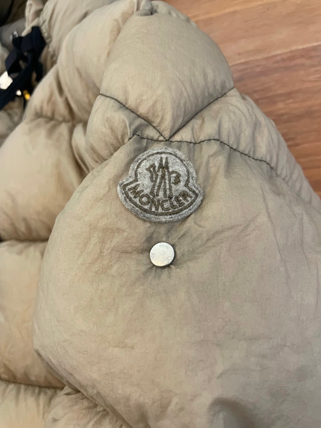 알릭스 x 몽클레어 아몬드 패딩 상품이미지3