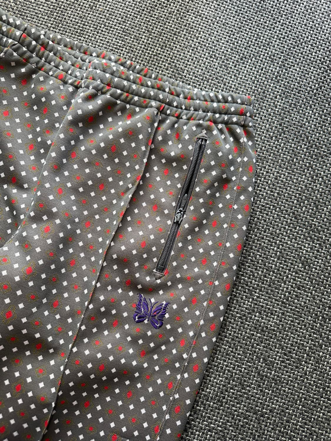 니들스 트랙팬츠 상품이미지3