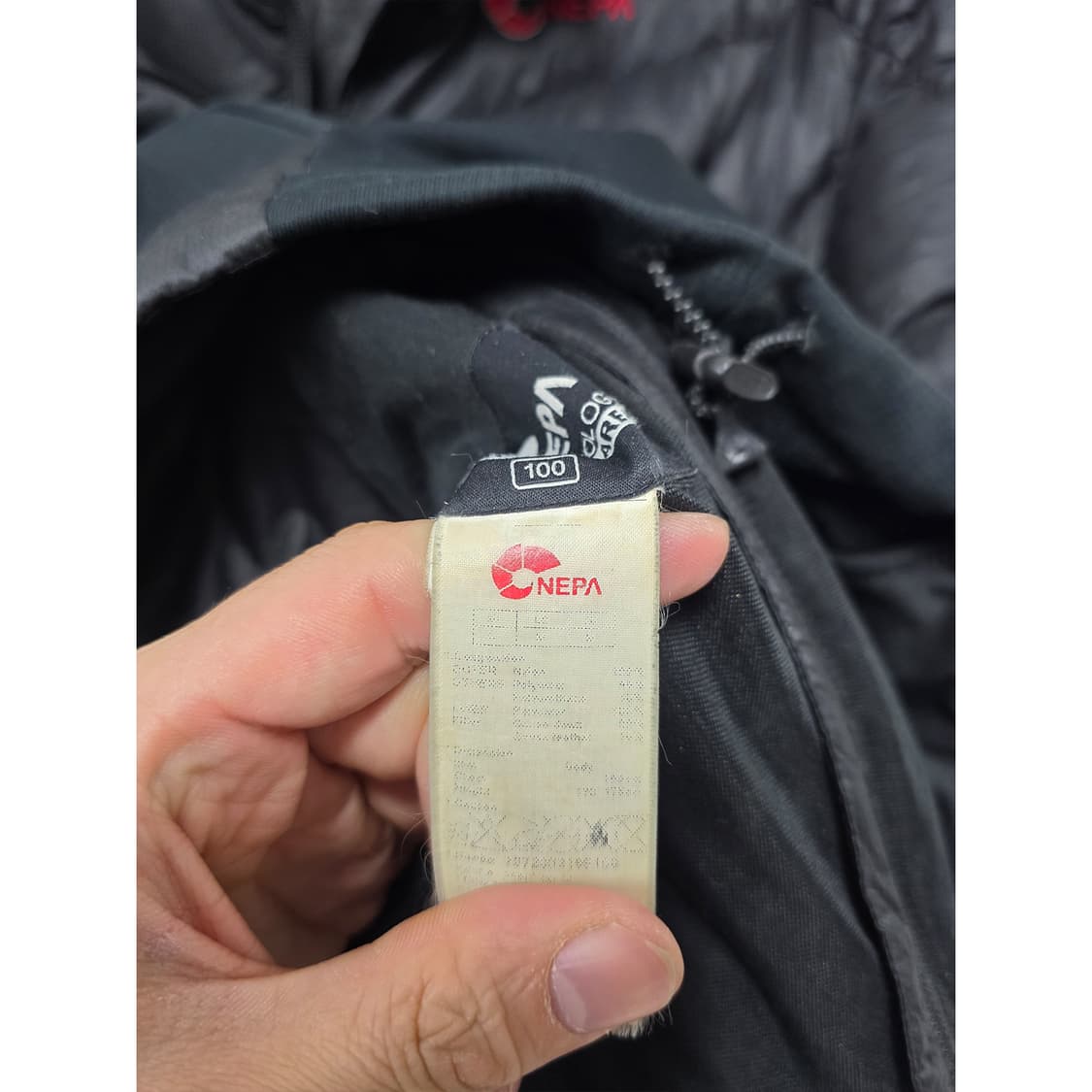 택포) 네파 패딩 100 블랙 상품이미지3