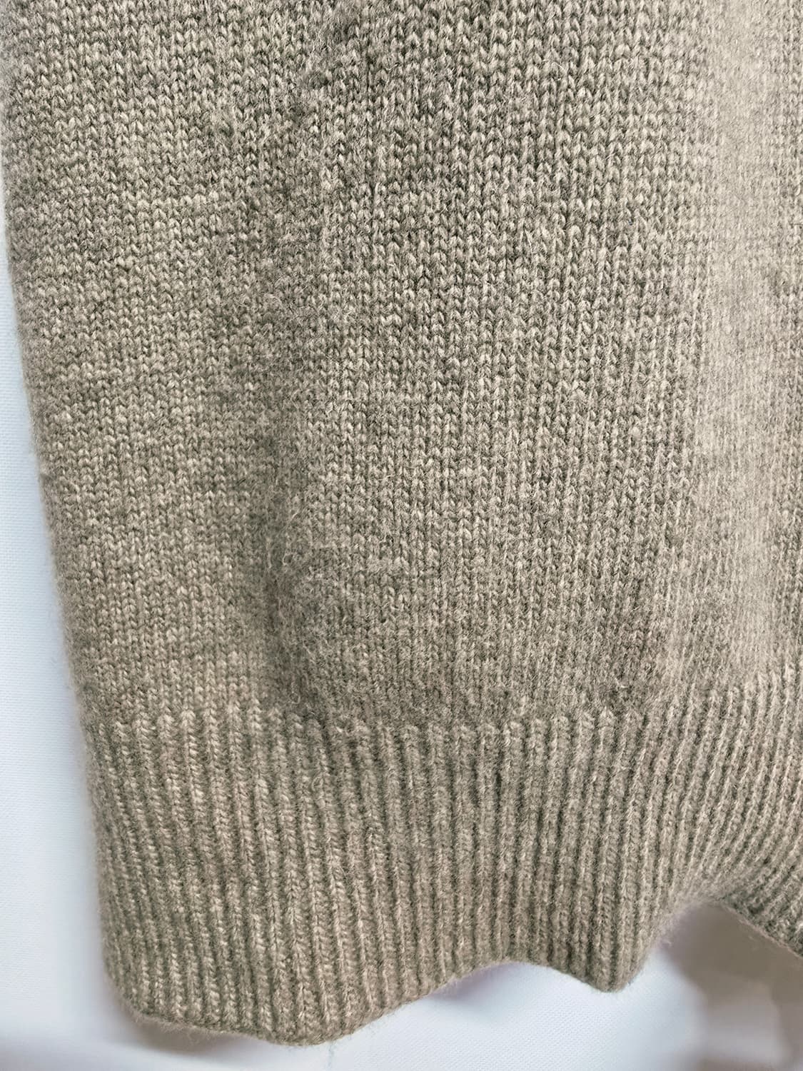 BOWEN 보웬 폭스퍼카라 숄 가디건 베이지 상품이미지3