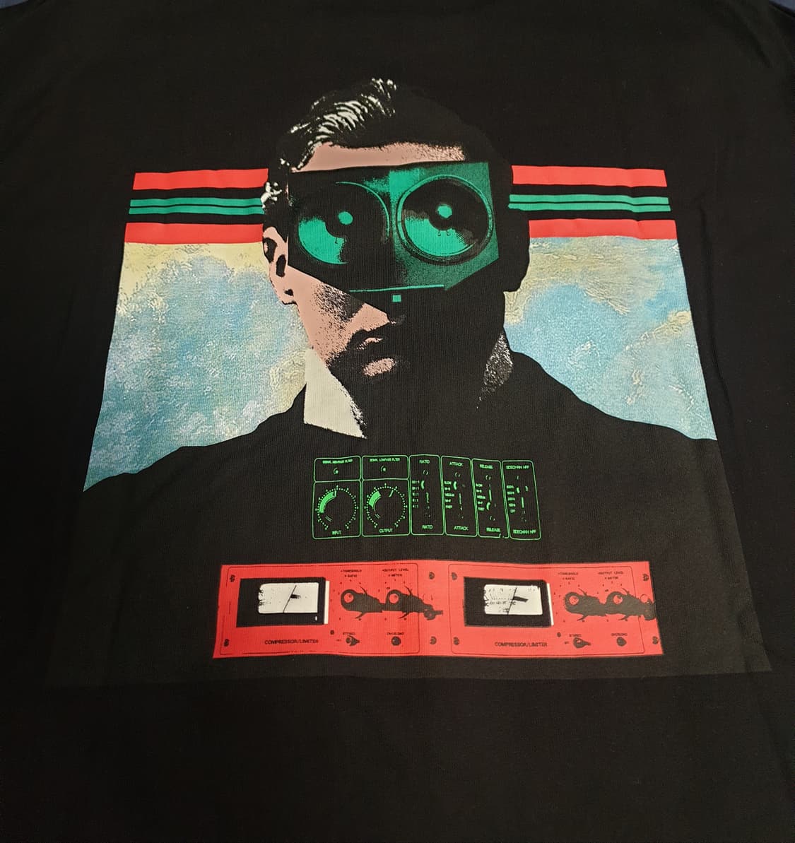 (단종매물) GU 언더커버 그래픽 프린팅 컷라인 롱슬리브 블랙 (XL) 상품이미지2