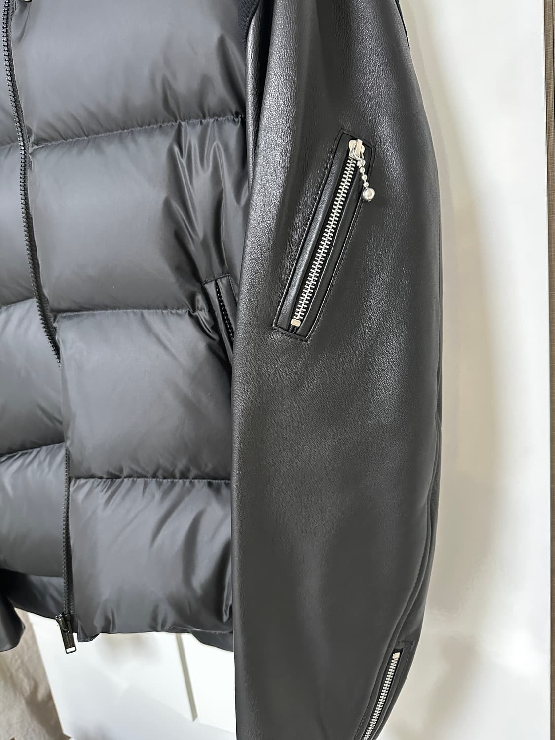 언더커버 레더슬리브 패딩 상품이미지4