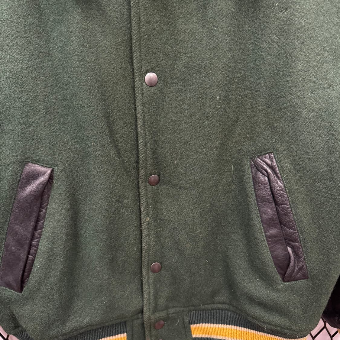 USA VTG 90s 빈티지 레더 바시티 자켓 블랙 카키 배색 상품이미지7