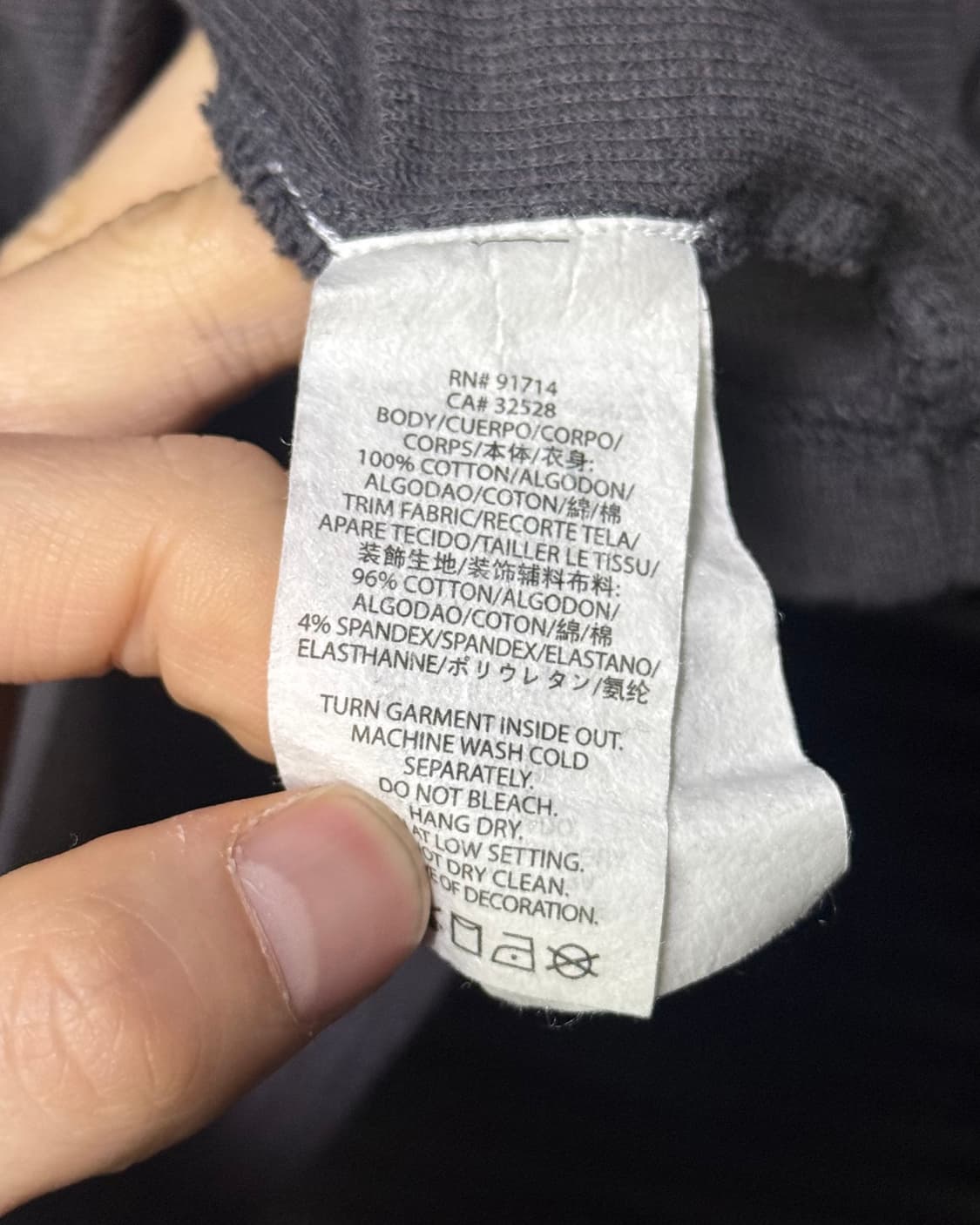 아르마니 익스체인지 알마니 그레이 어깨 단추 절개 니트 긴팔 롱슬리브리스 상품이미지7