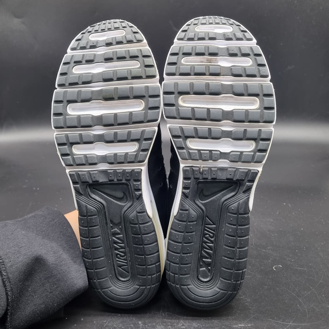 나이키 에어맥스 시퀀트3 남성운동화260  상품이미지3