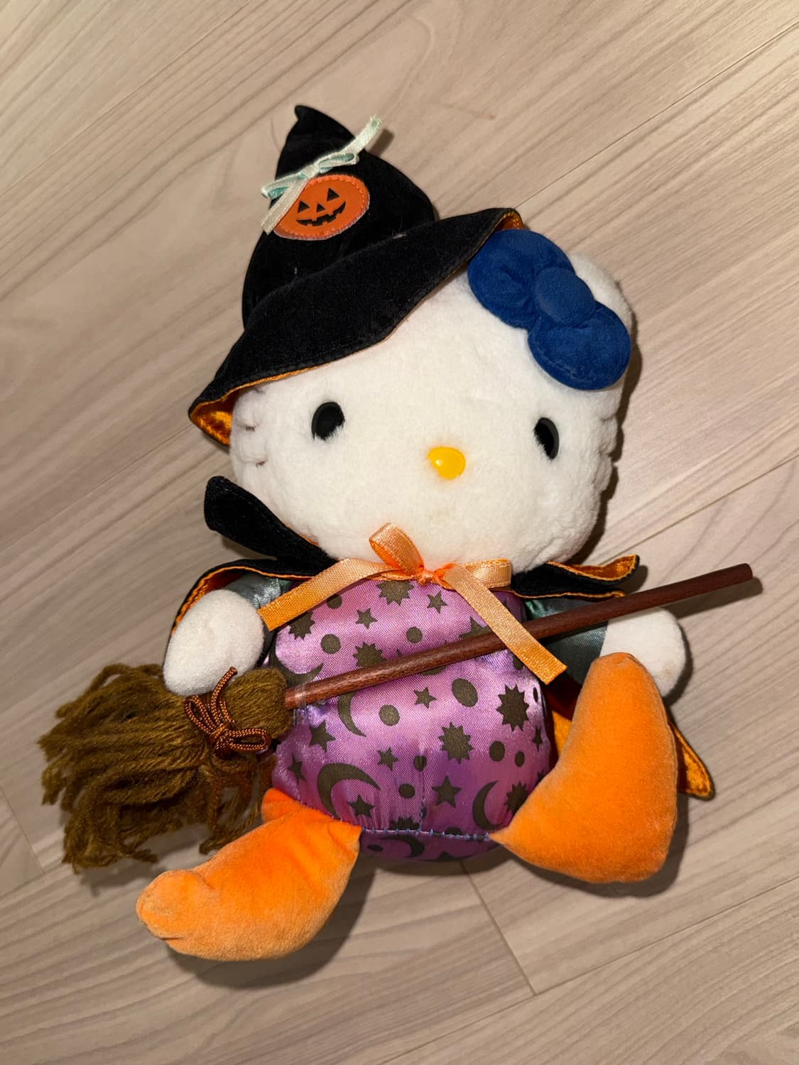 고전 헬로키티 인형 할로윈 상품이미지1
