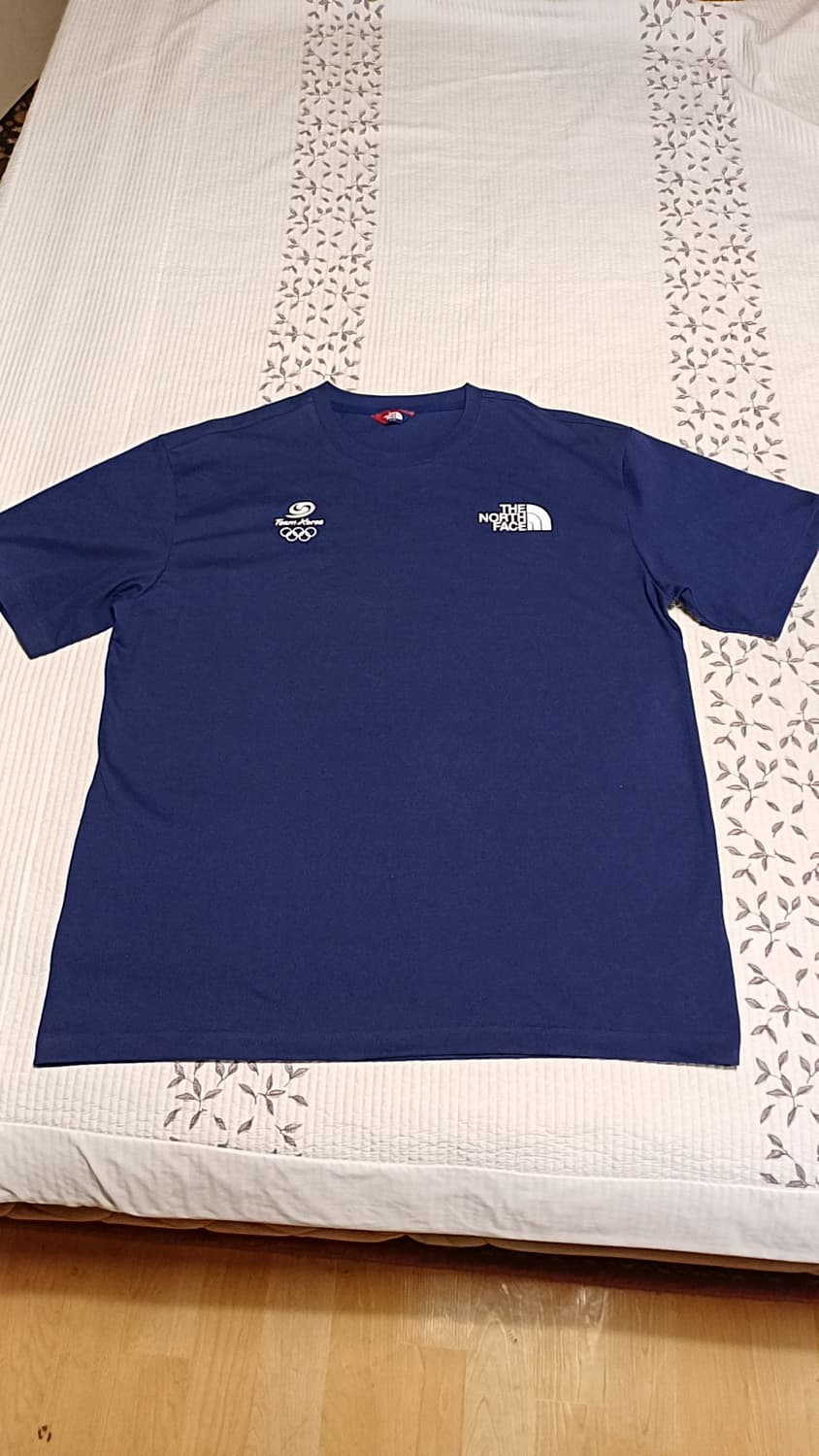 노스페이스 국가대표반팔 실측115 가슴61 기장76 상품이미지1