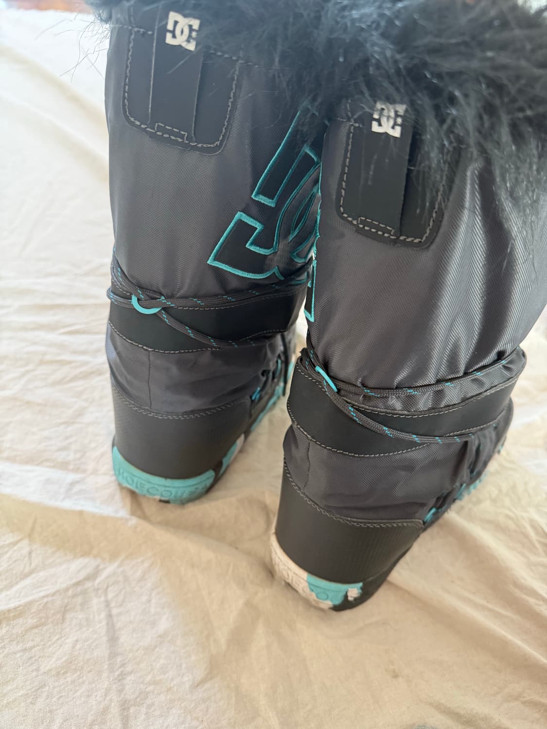 Y2k 빈티지 dc 털부츠  상품이미지2