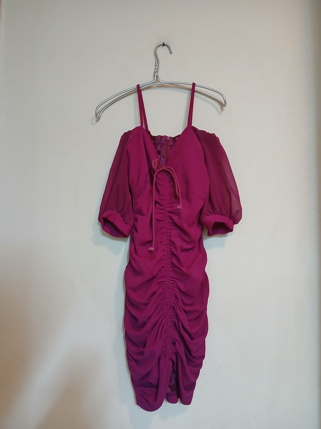 나롱쥐 셔링 반팔 미디 원피스 캡 파티 드레스 섹시 오프숄더 홀터넥 홀복 상품이미지7