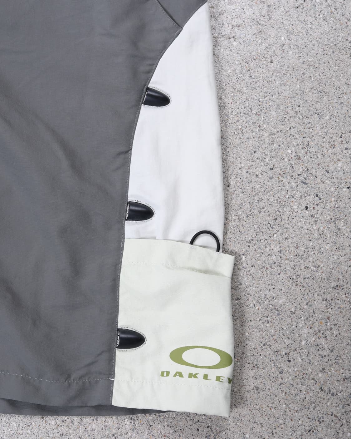 Oakley 00s MTB Khaki Molded Stud Shorts 상품이미지4