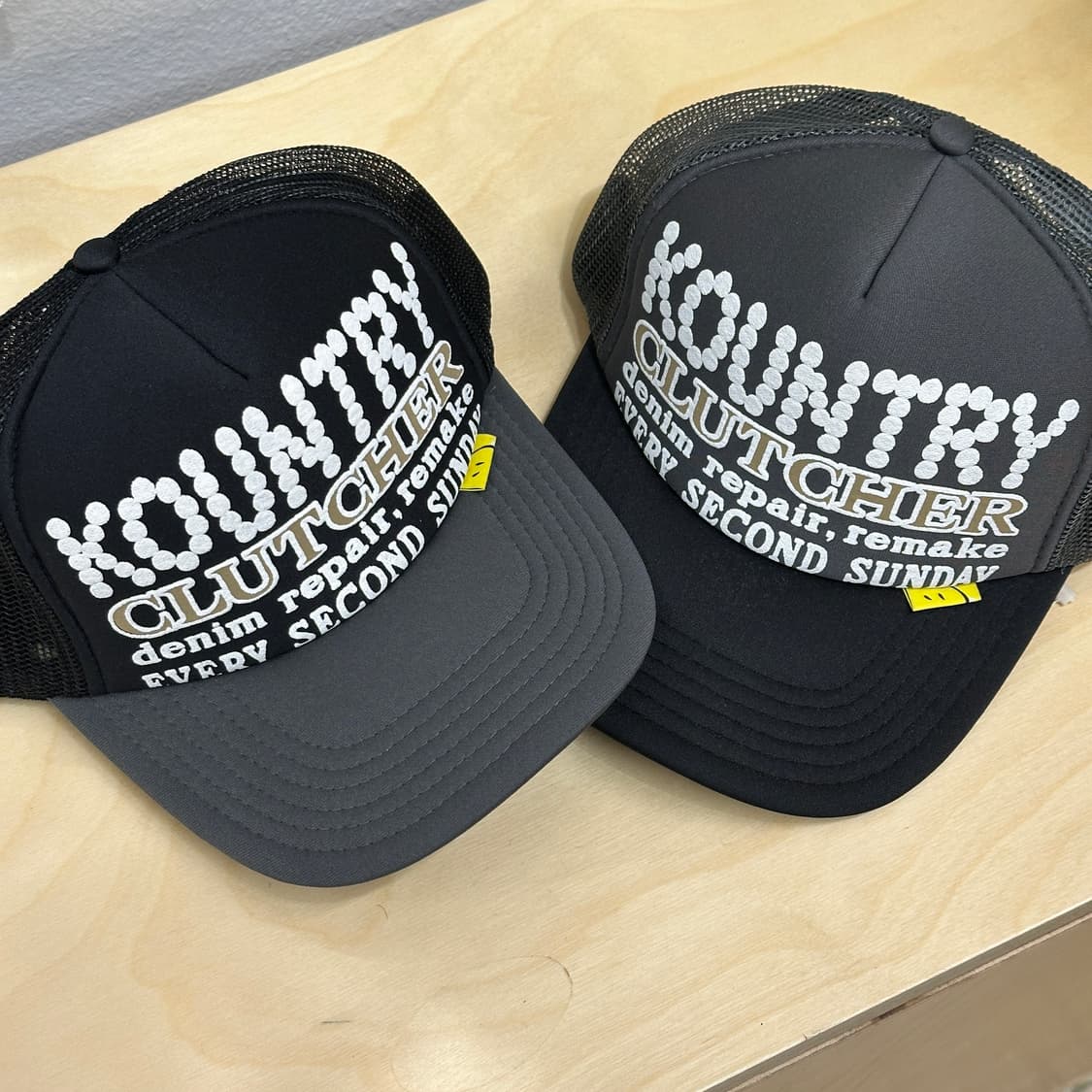 [F] 캐피탈 컨트리 펄 크러쳐 트러커 캡 그레이 블랙 상품이미지2