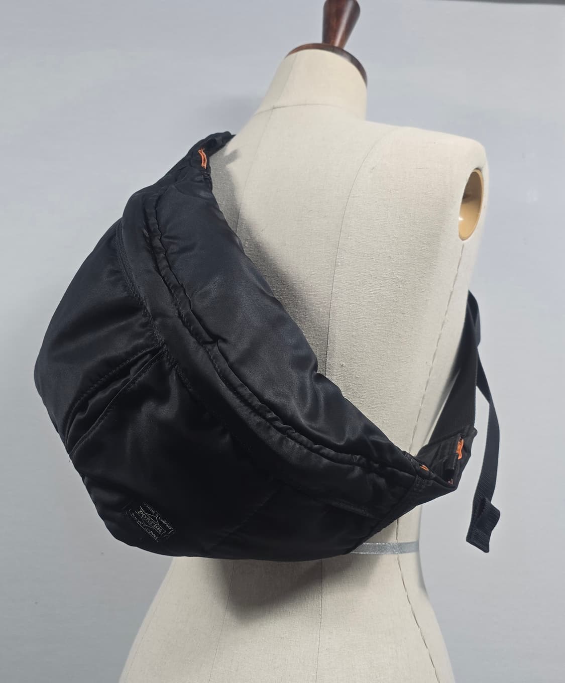 요시다포터 탱커 웨이스트백 L 블랙 상품이미지1