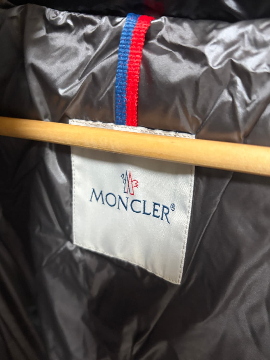 몽클레어 마야 패딩 블랙 1사이즈 새상품 상품이미지6