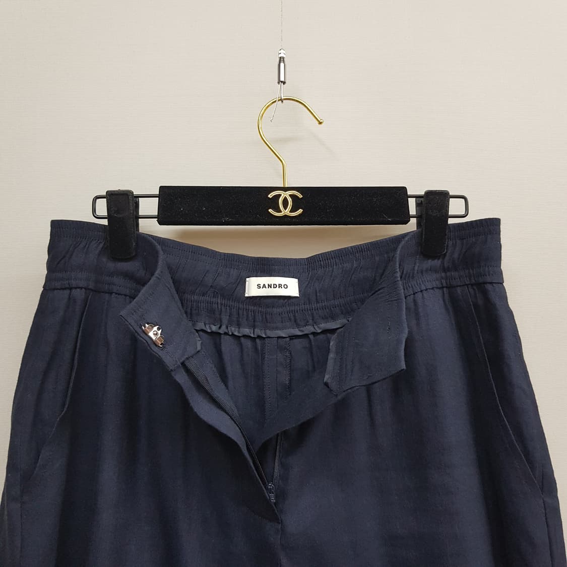 산드로 2023 린넨 블렌드 밴딩 하프 팬츠  64사이즈 상품이미지2