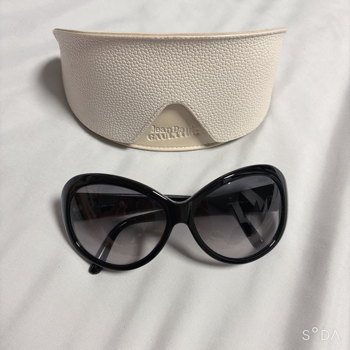 장폴고티에 블랙 선글라스 + 케이스 상품이미지1