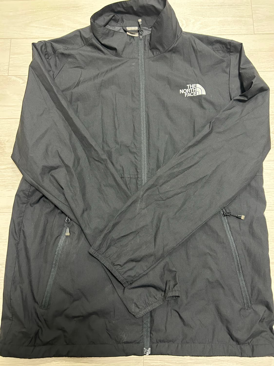 노스페이스 바람막이 상품이미지1
