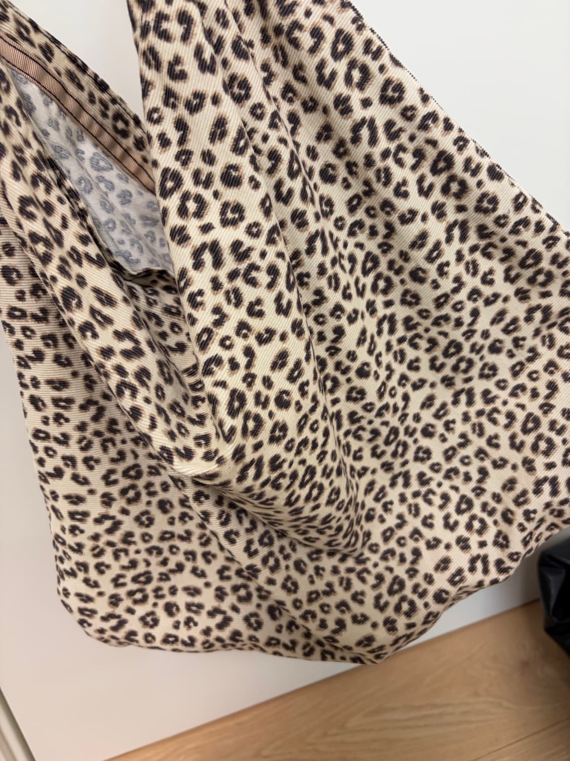 이미스 레오파드 에코백 상품이미지3