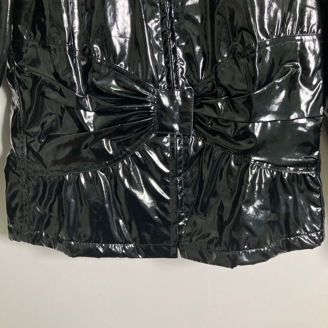 레드 발렌티노 블랙 비닐 페이턴트 가죽 자켓 44 상품이미지5
