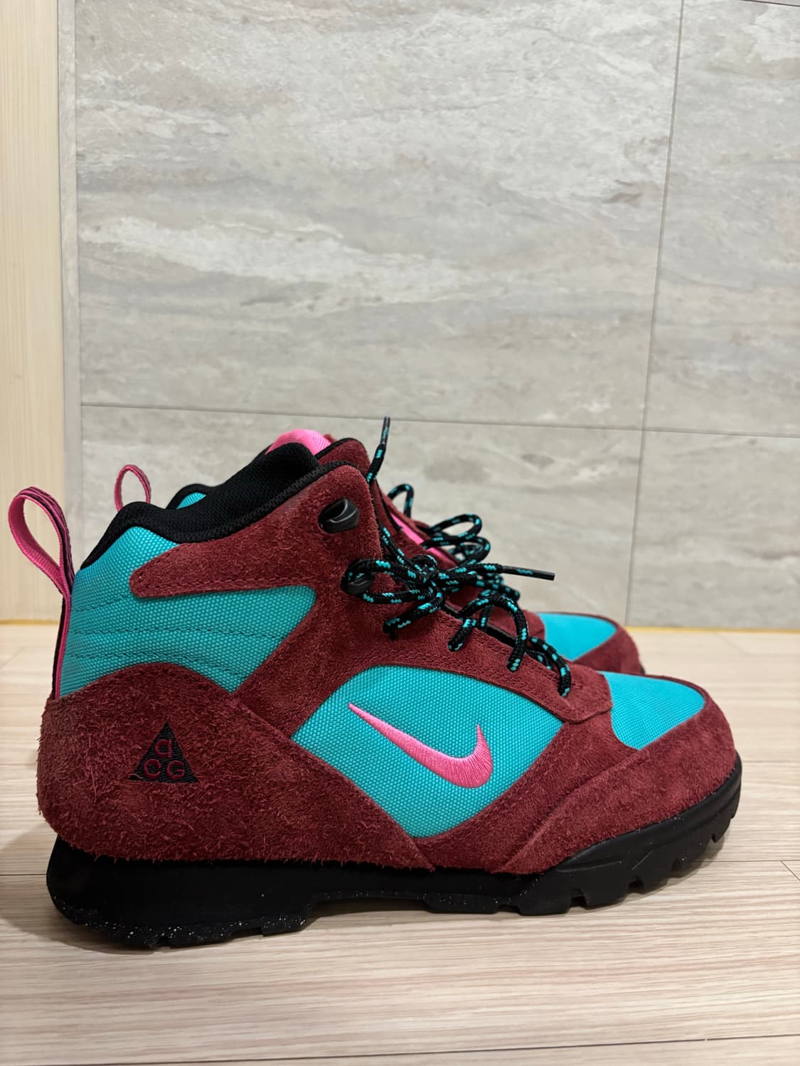 나이키 acg 미드 상품이미지2