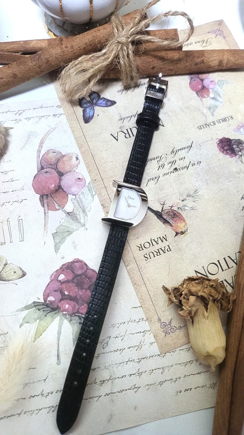 [특가상품] 정품 디올 심플리 디올 쿼츠시계 상품이미지1