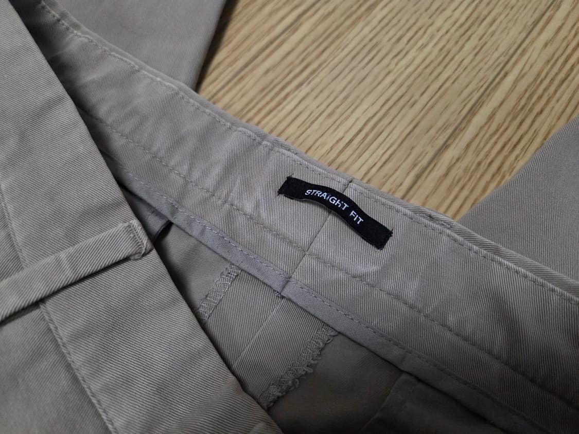 DKNY 스트레이트핏 치노 팬츠  상품이미지5