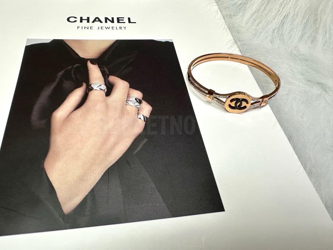 샤넬 CC 큐빅 브레이슬릿 상품이미지4