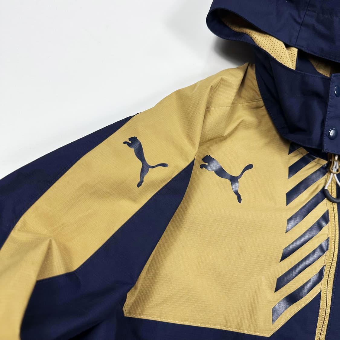 푸마 아스날 풋볼 네이비 바람막이 자켓 (L) 상품이미지6