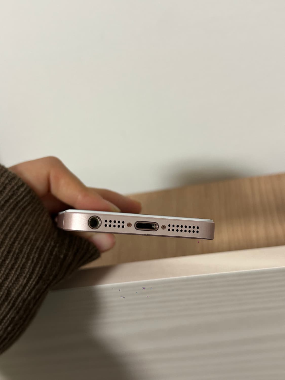 (S급) 아이폰se1 32기가 로즈골드 판매합니다 상품이미지5