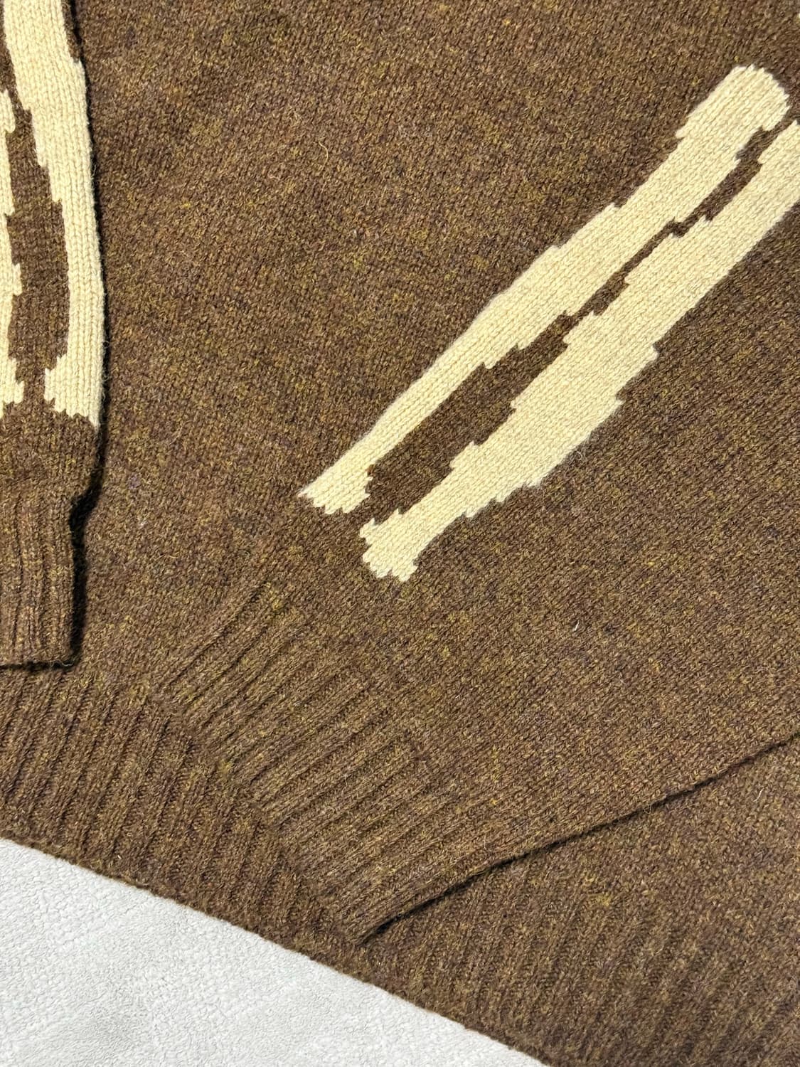 캐피탈 본 니트 브라운 3 상품이미지4