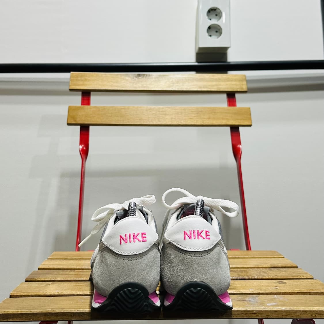 245) 나이키 운동화 여성 여자 신발 오세아니아 그레이 상품이미지4