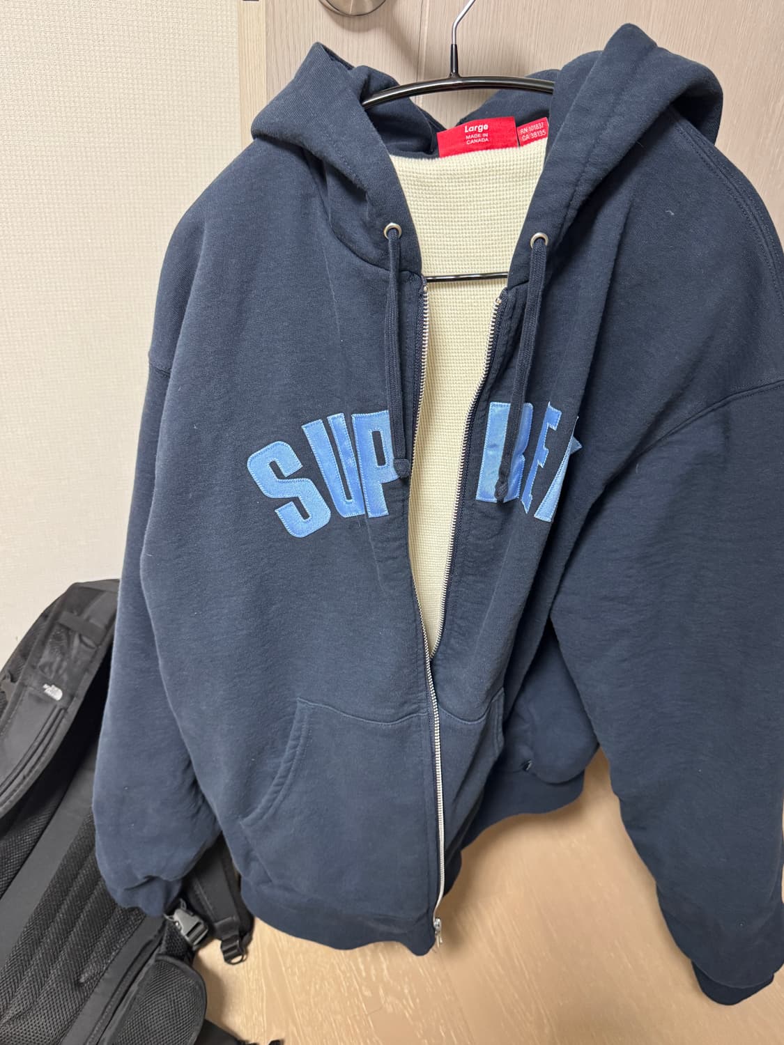 슈프림 아크써멀 후드집업 25FW 상품이미지1