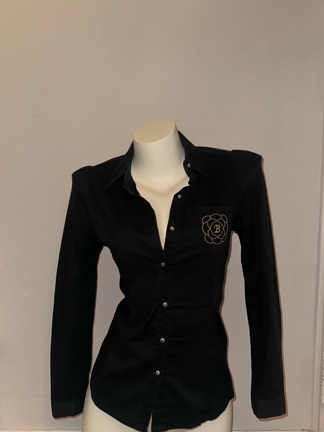 빈티지 슬림핏 블랙 셔츠 상품이미지1