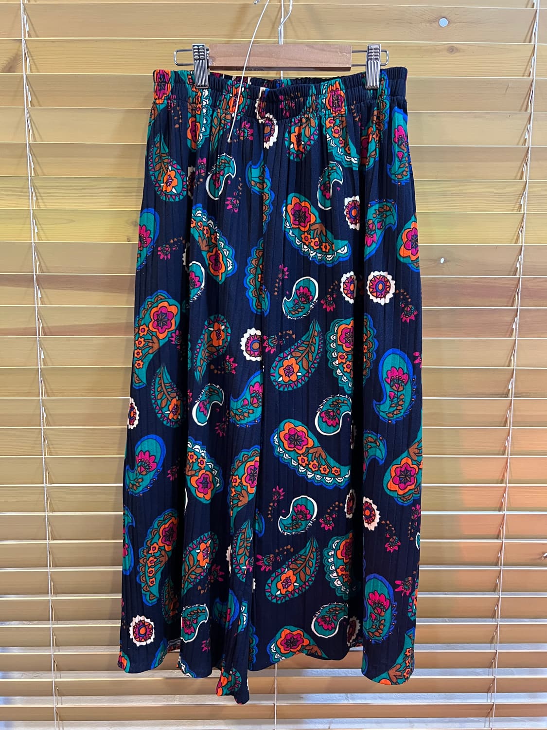 쇼핑몰 여성 에스닉 페이즐리 플리츠팬츠 플리츠바지 상품이미지3