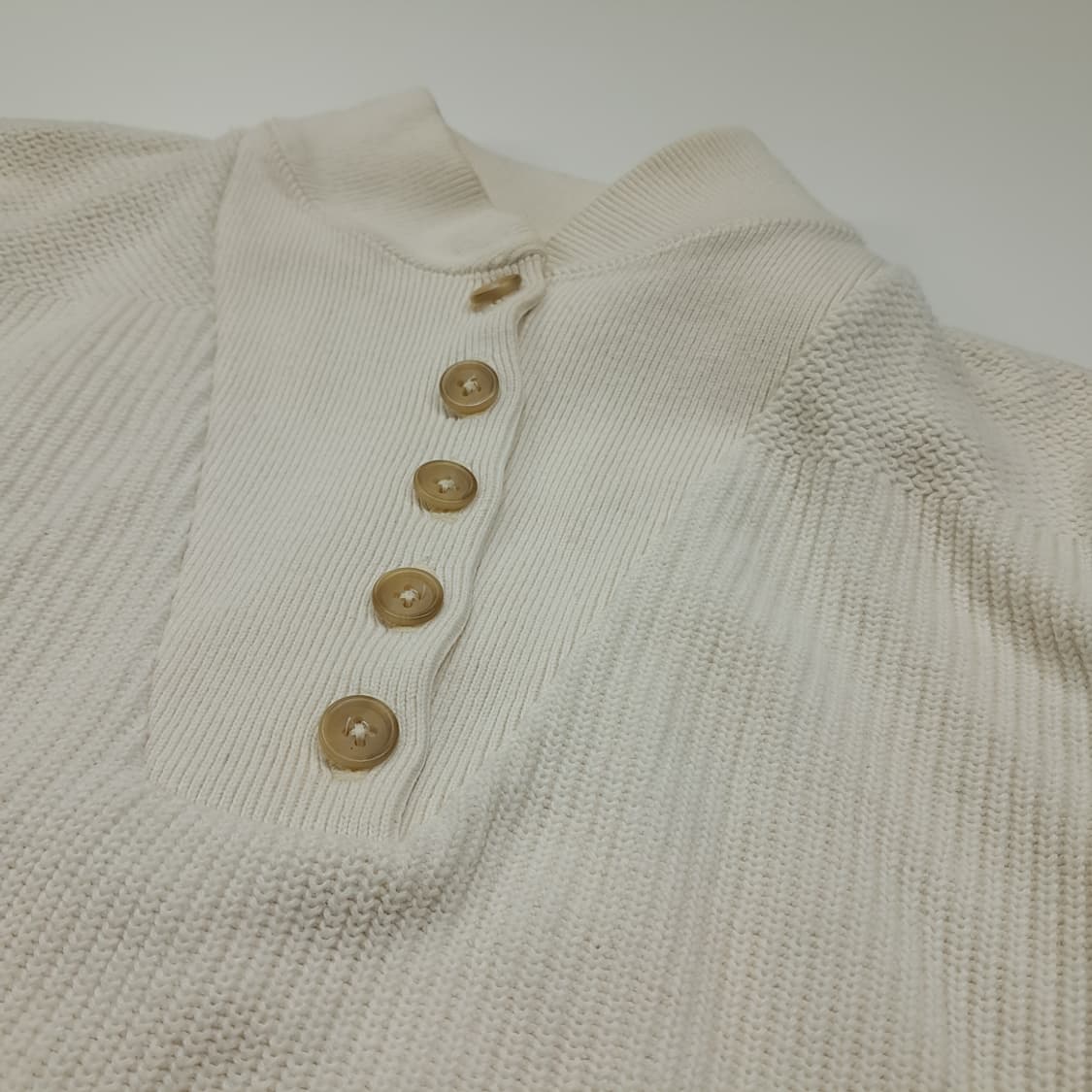 CL039 M 엘엘빈 80s 오리지널 미제 빈티지 아이보리 헨리넥 니트 상품이미지3