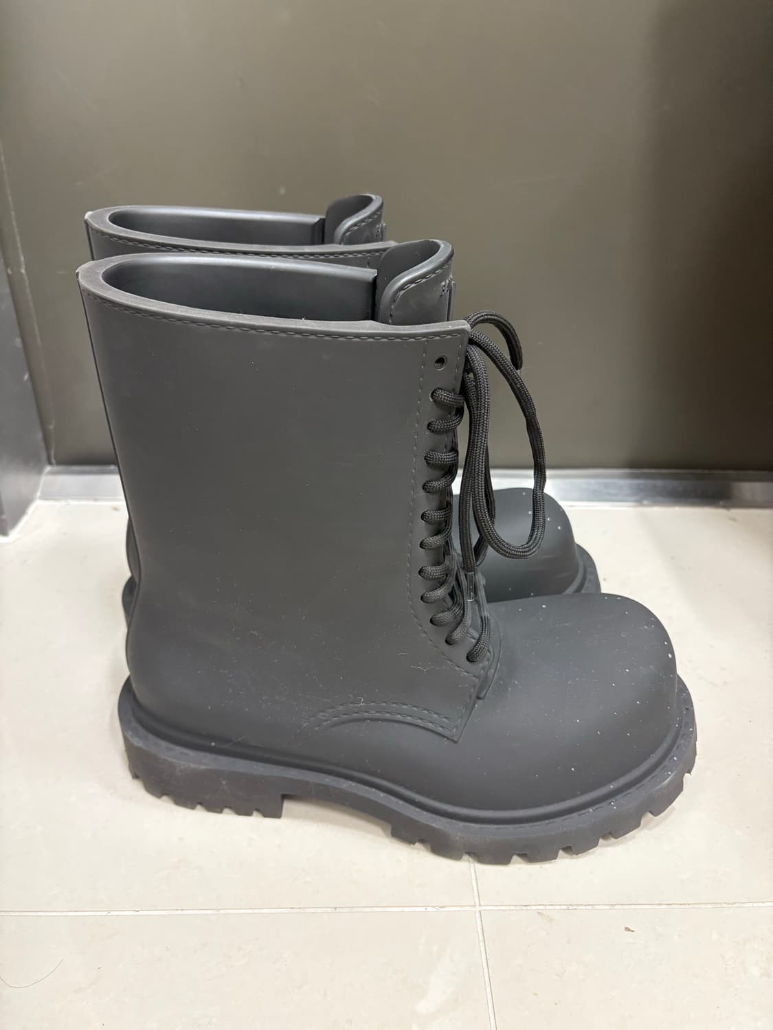 발렌시아가 스테로이드 아미 부츠 43 상품이미지3