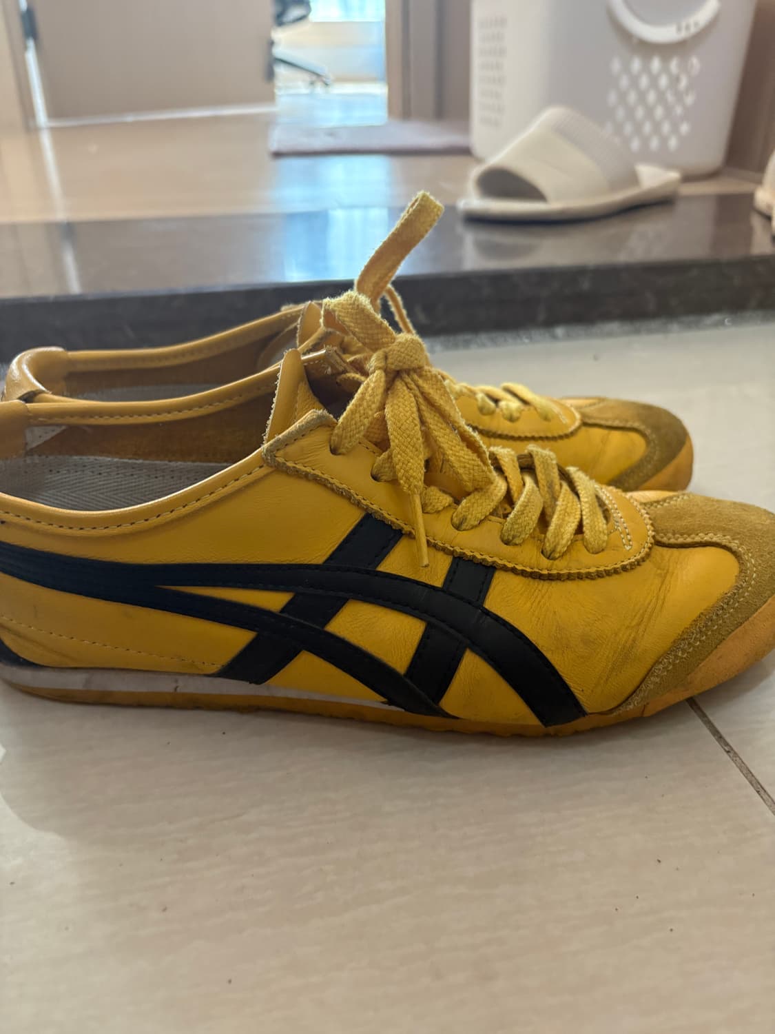 오니츠카 타이거 옐로우66 255 상품이미지1