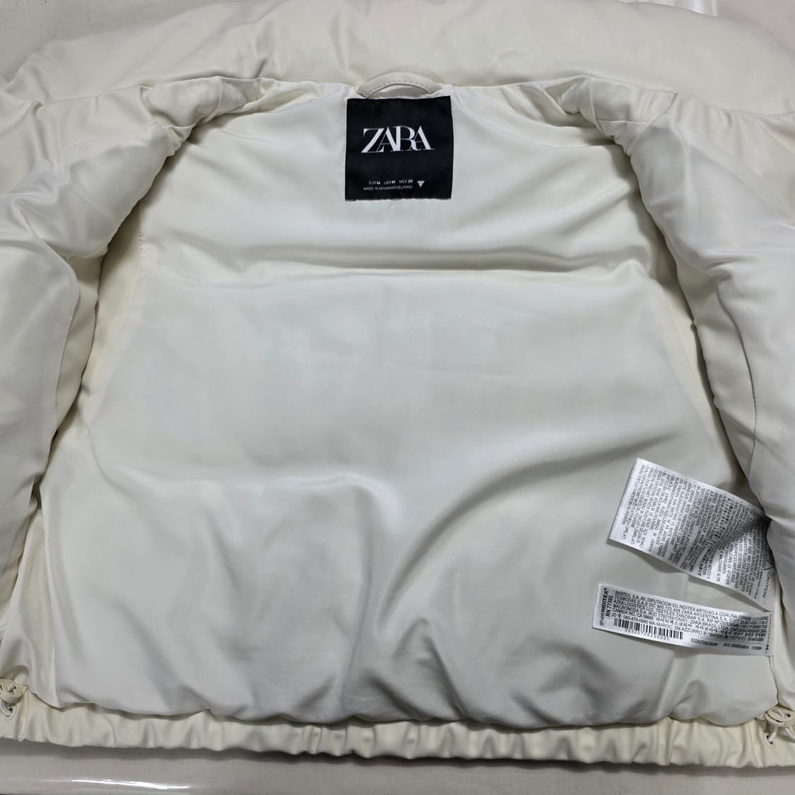 0794 zara 자라 하이넥 숏 크롭 푸퍼 패딩 조끼 베스트 M 상품이미지3