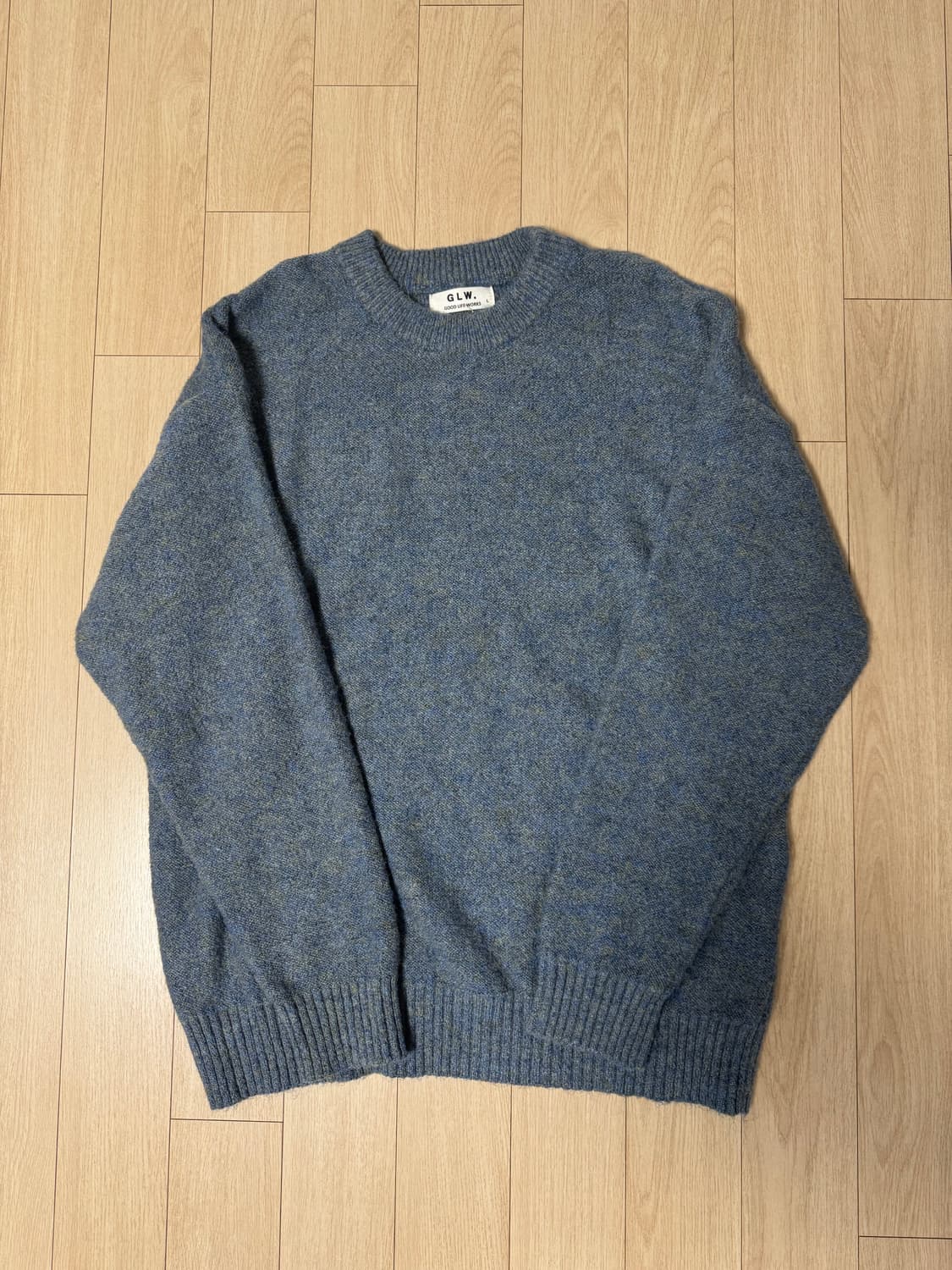 굿라이프웍스 마일드 보카시 크루넥 스웨터 오버핏 니트 블루 상품이미지1